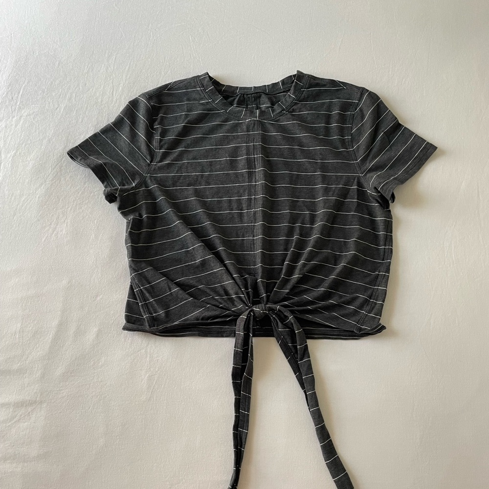 lululemon croptop